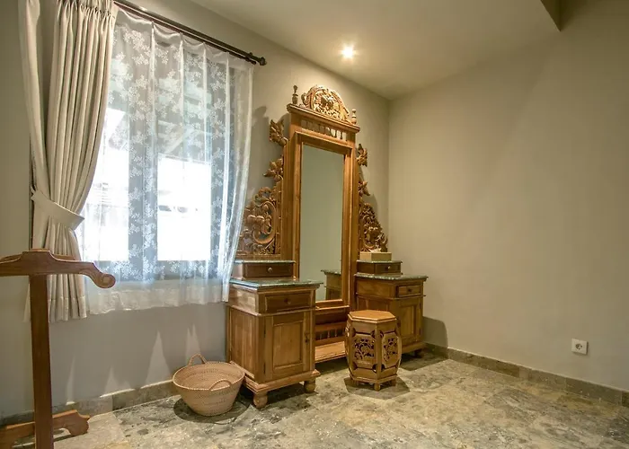 Villa A4k Sanggingan Ubud