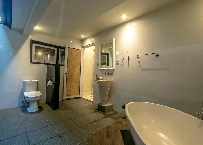 Villa A4k Sanggingan